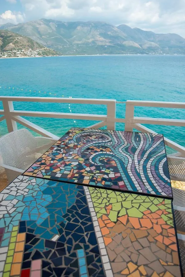 Apartament Stone Beach Himara