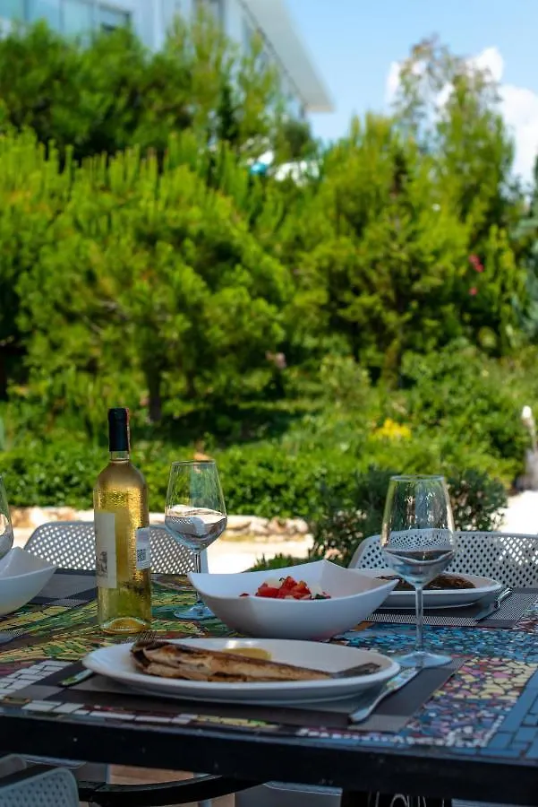 Apartament Stone Beach Himara