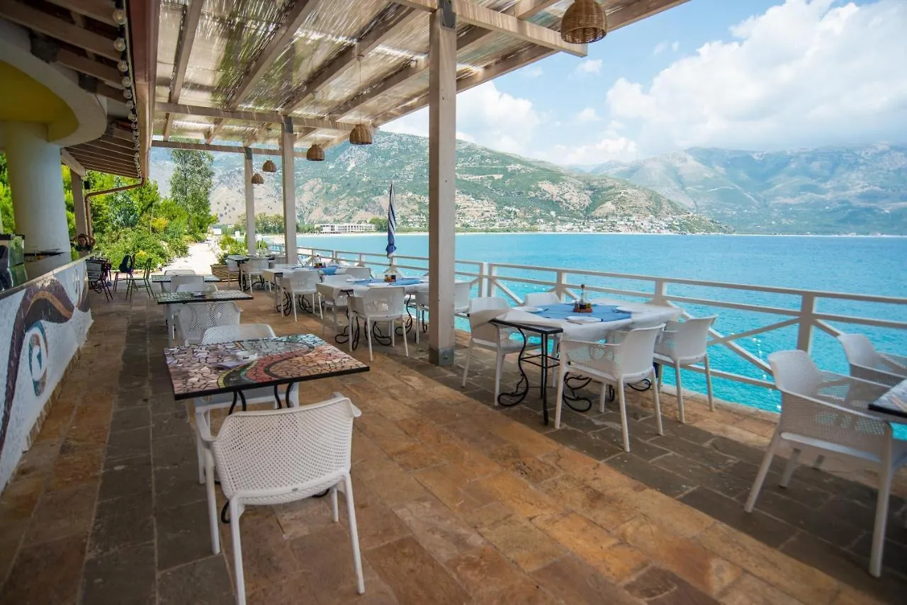 Apartament Stone Beach Himara 0*,