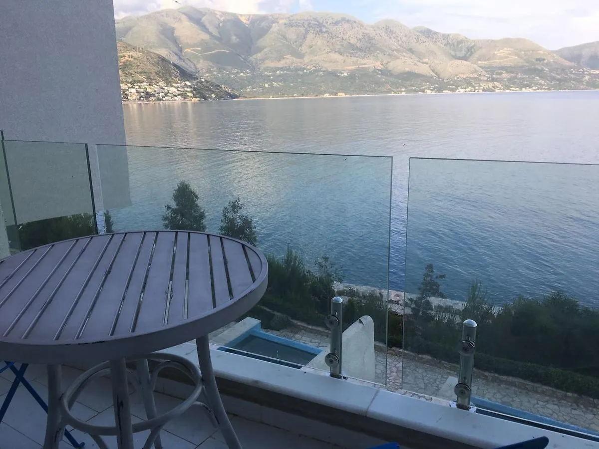 Apartament Stone Beach Himara