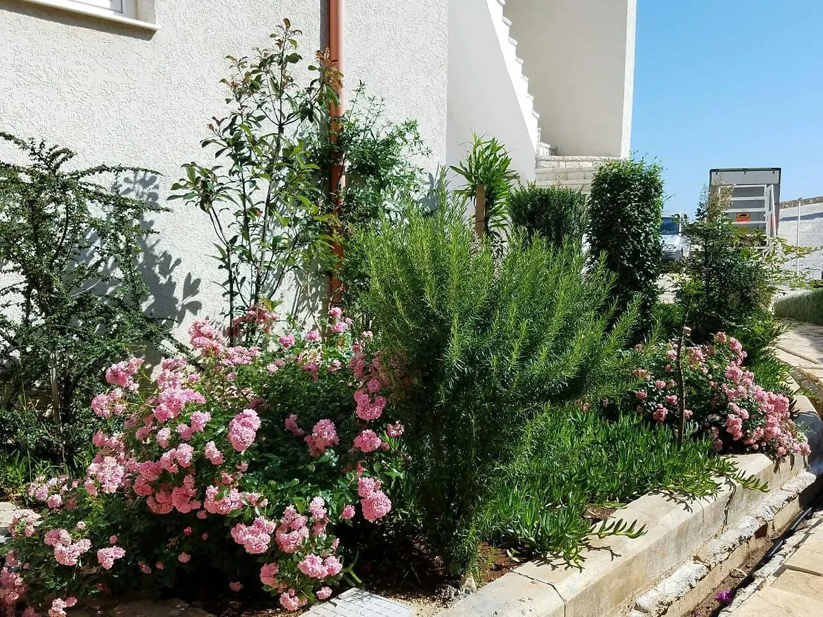 Apartament Stone Beach Himara