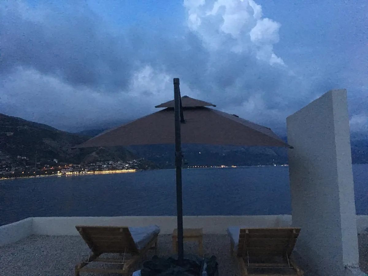 Apartament Stone Beach Himara