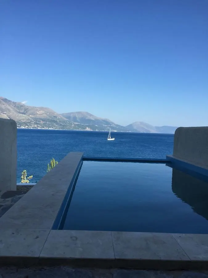 Apartament Stone Beach Himara 0*,